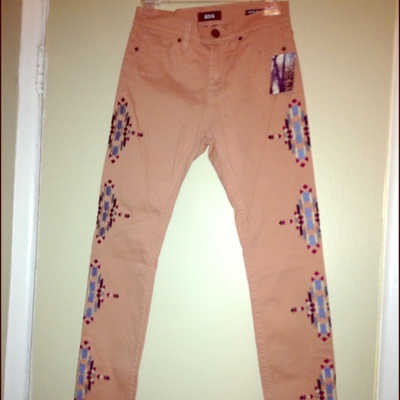 BDG High Rise Cigarette Ankle Jeans - Picture 1 of 2
