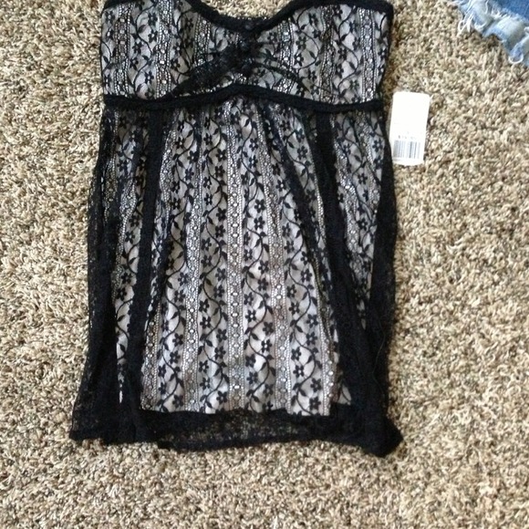 A lace flowey tank top