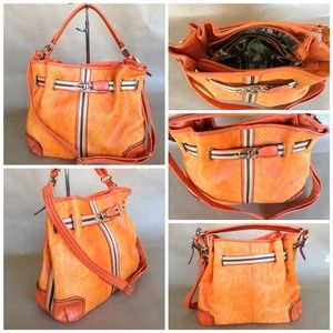 Gorgeous Orange Leather Handbag🌻