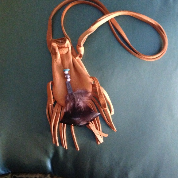 Leather neckless