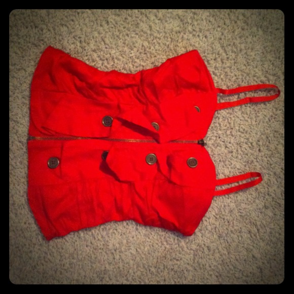Zip up top