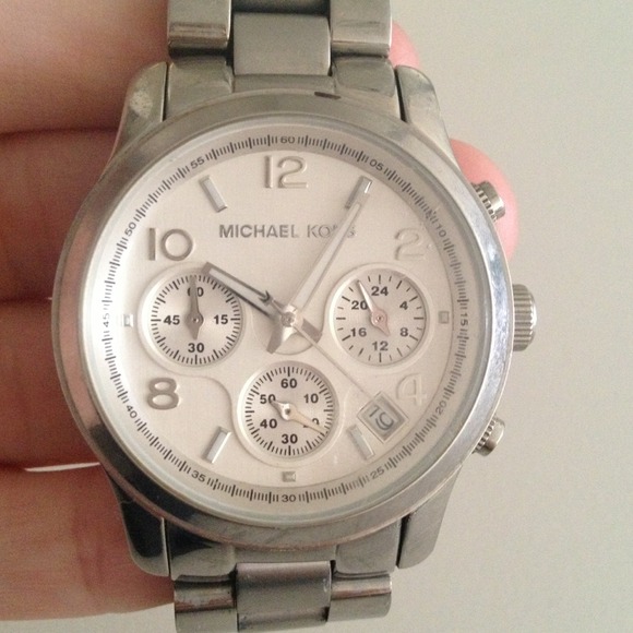 Sold!!!!'MK authentic $$reserved$$!!!