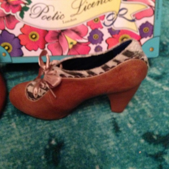 🌺RESERVED/BUNDLED🌺Poetic Licence London Backlash - Picture 4 of 4