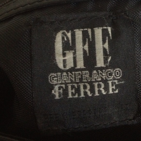 🎉🎈Host Pick🎈🎉GFF Gianfranco Ferrè leather bag - Picture 2 of 4