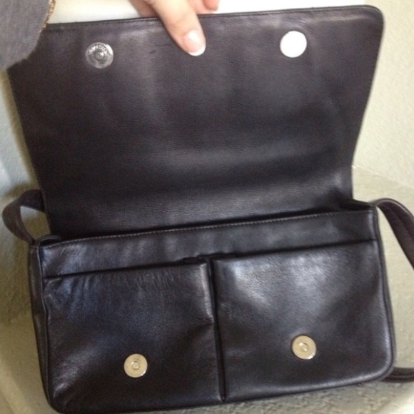 🎉🎈Host Pick🎈🎉GFF Gianfranco Ferrè leather bag - Picture 3 of 4