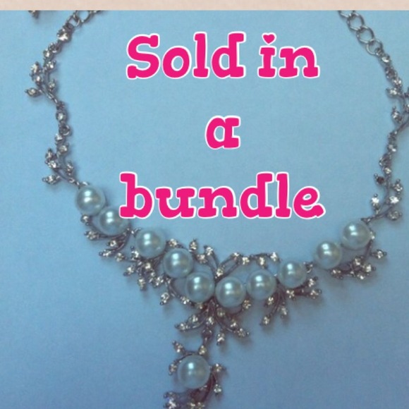 Beautiful pearl+stone set