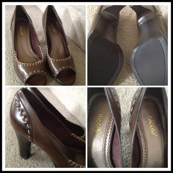NWOT peep-toe shoesxxxxSOLDxxxxxxxxxSOLDxxxxxxxx - Picture 1 of 2