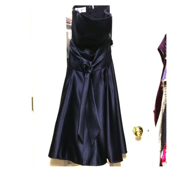 Moro Lee Formal Tea Length Dress