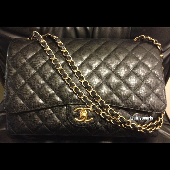 Chanel Classic Maxi Flap bag Handbag