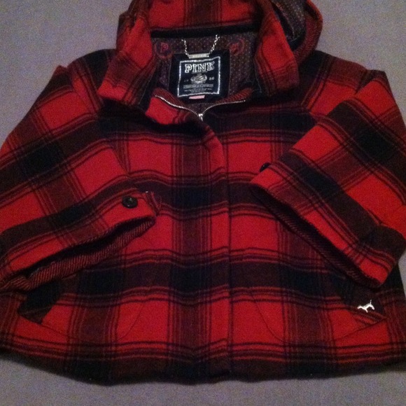 TRADE❤❤FINAL REDUCTION❤❤VS PINK plaid coat❤❤❤