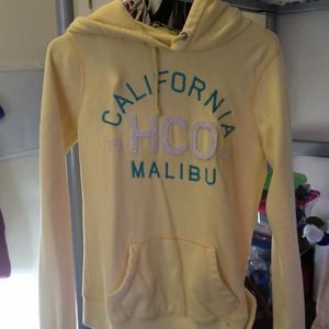 Hollister yellow jacket