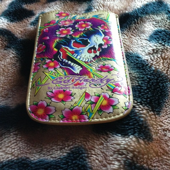 ❌SOLD❌Ed Hardy Cell Phone Pouch.... Fits most