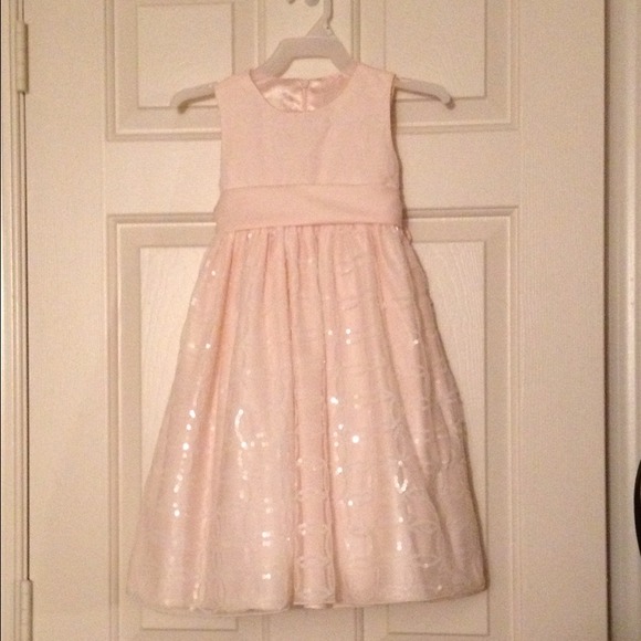 Pretty Pink Size 4T Girls Dreds