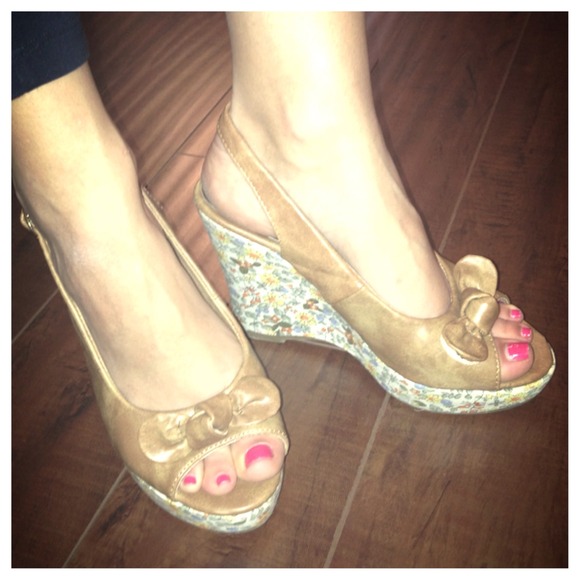 Spring Wedge Heels!