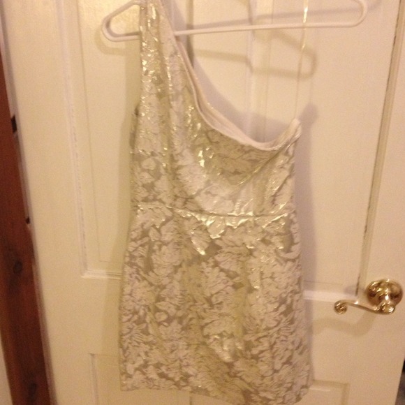TRADED** Shiny white floral dress from Forever21