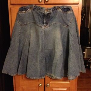 Denim skirt