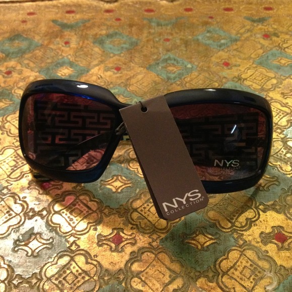 ⭐SOLD⭐Sunglasses