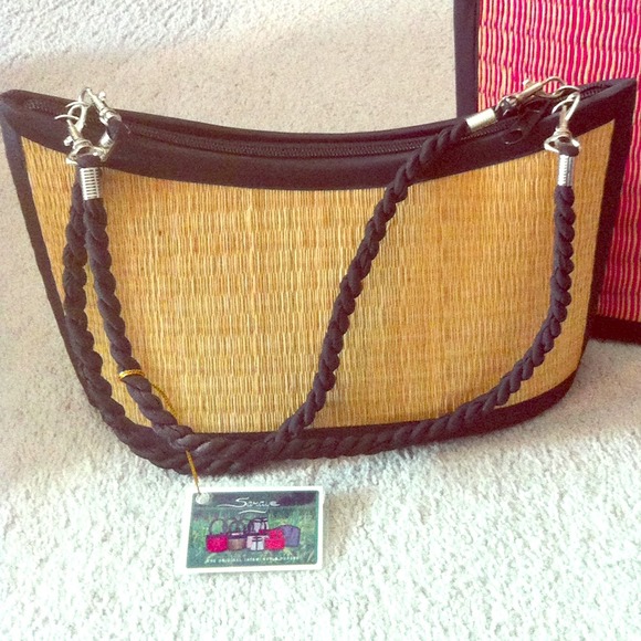 Saraye purse!  New!