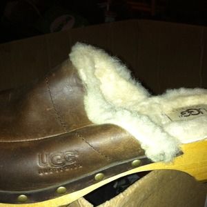 Ugg Australia clogs