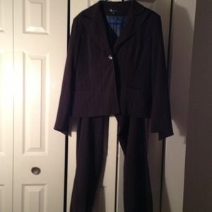 Larry Levine business suit