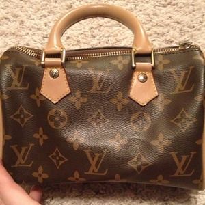 Louis Vuitton speedy
