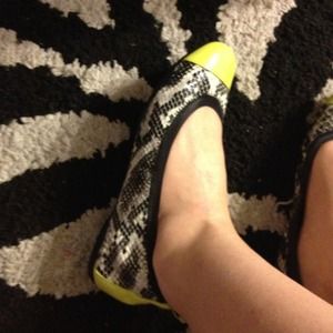 Brand new Vera wang!!