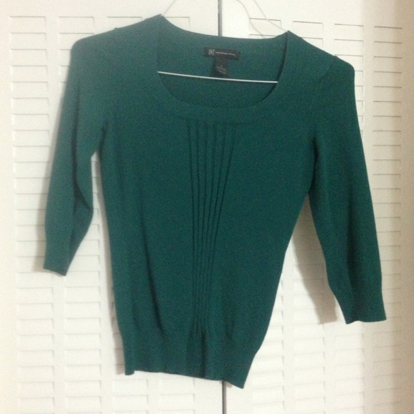 ❗❗SOLD❗❗Dark green top INC International Concepts