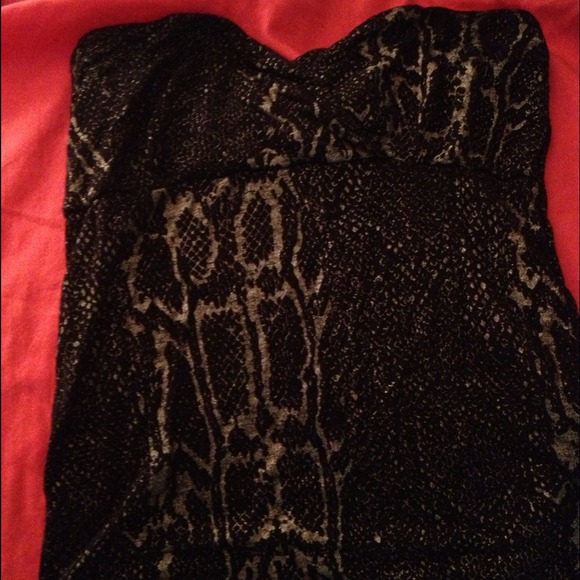Snakeskin printed tube top