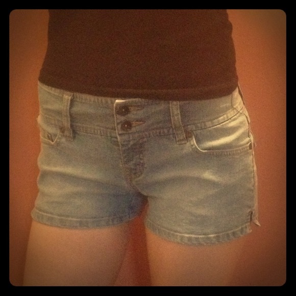 "Glo" denim shorts - Picture 1 of 4
