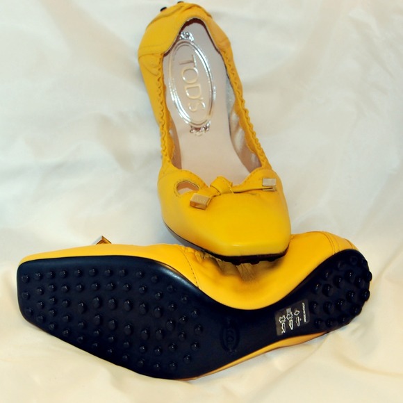 Authentic Tod's ballerina Flats