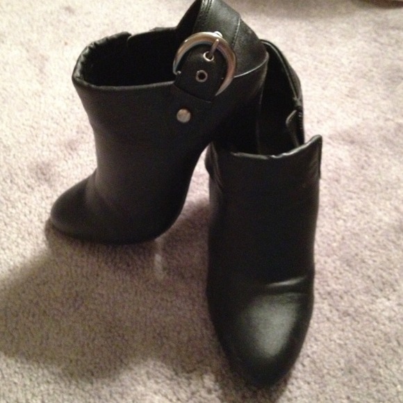 Black ankle boots