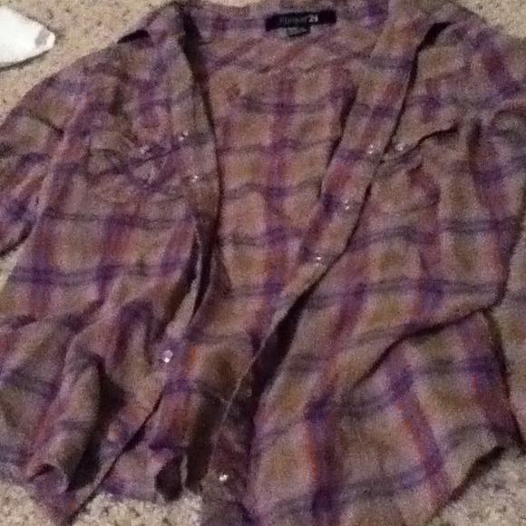 Shirt - Picture 3 of 3