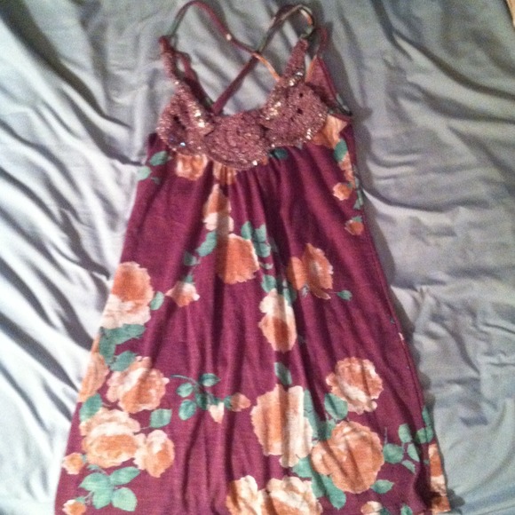 Vanity Tops - Purple flower tank