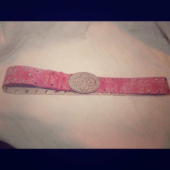 💥Sold💥Pink belt never been used