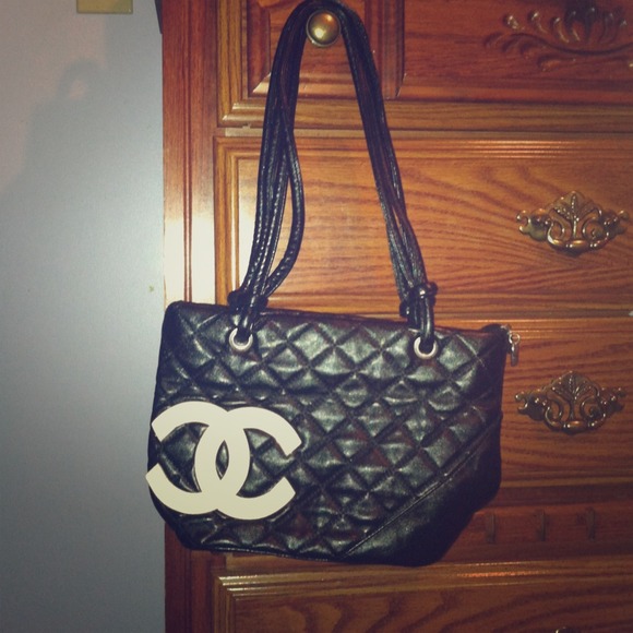 Chanel purse