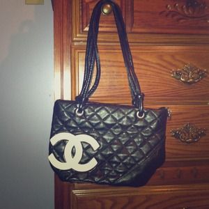 Chanel purse