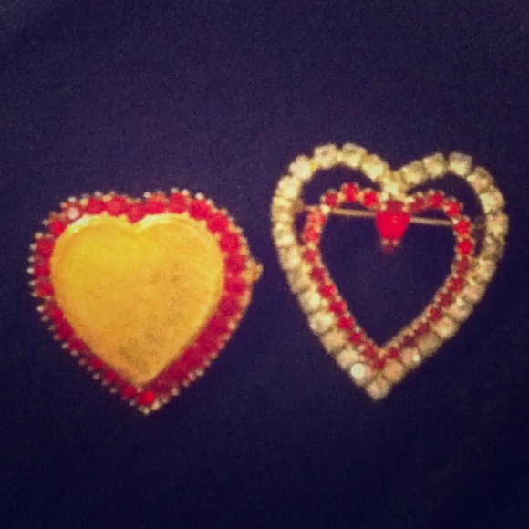 Vintage heart shaped brooches! - Picture 1 of 2