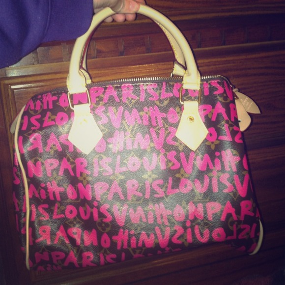 💥Reserved! Louis Vuitton purse