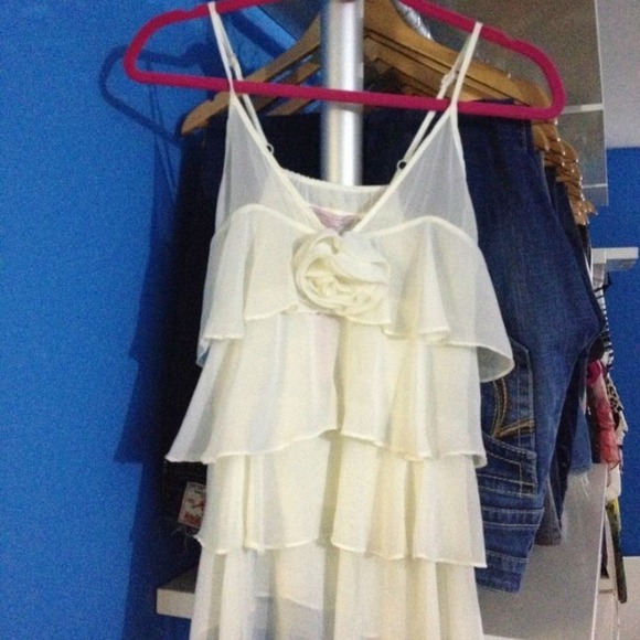 Romeo & Juliet Couture tiered spaghetti strap top. - Picture 1 of 2