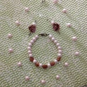 Necklace, bracelet, earrings set