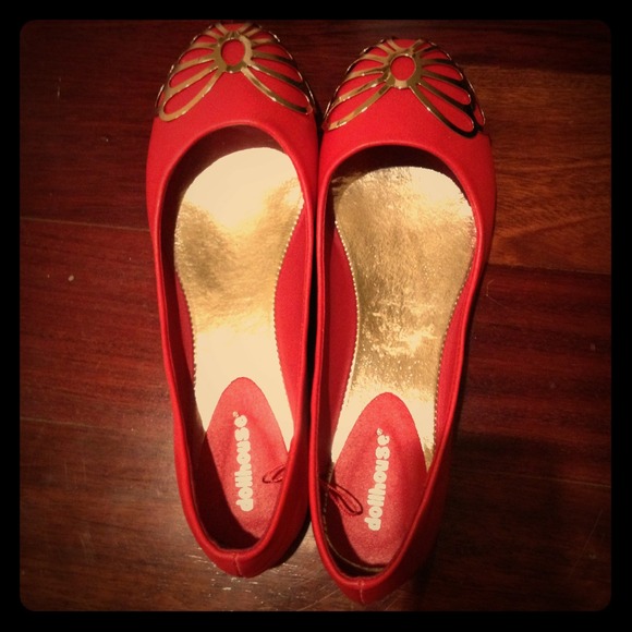 Red classic ballet shoes - Picture 1 of 2