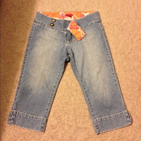 Guess denim Capri pants