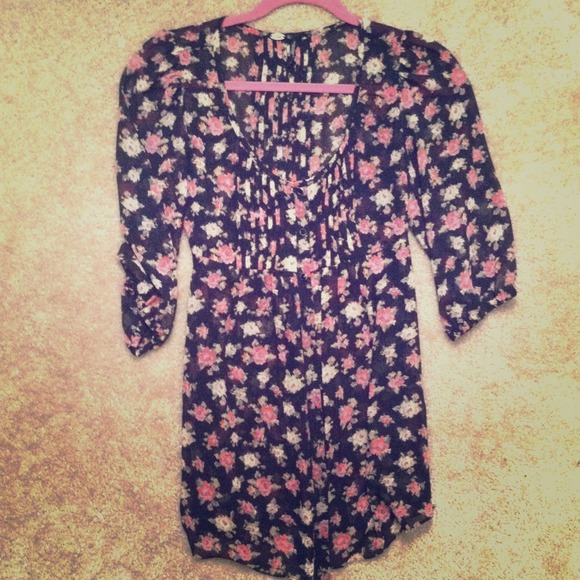 Guess sheer floral blouse