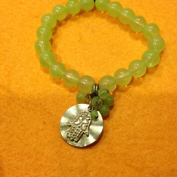 Bracelet.