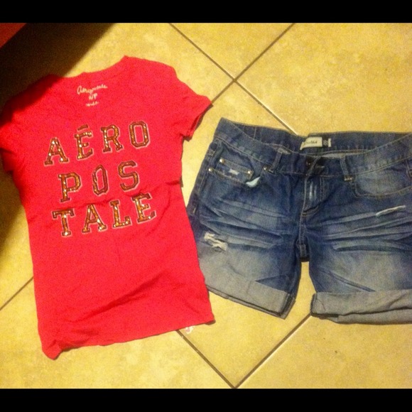Shirt size s shorts 7 new with out tags