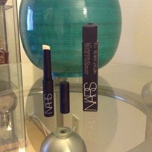 NARS SPF 15 bianca lip stik