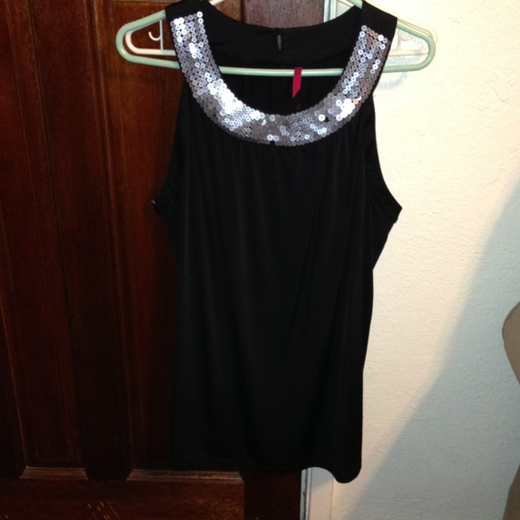 🔴Bundle🔴Torrid Sexy sleeveless bouncy blouse