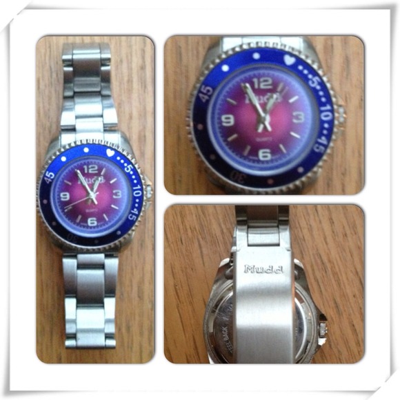 Sold in bundle. Mudd brand watch⌚