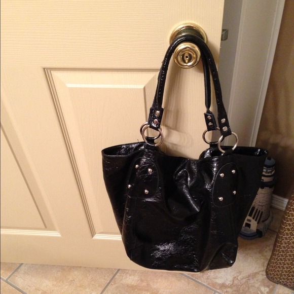 Large Black Hobo!
