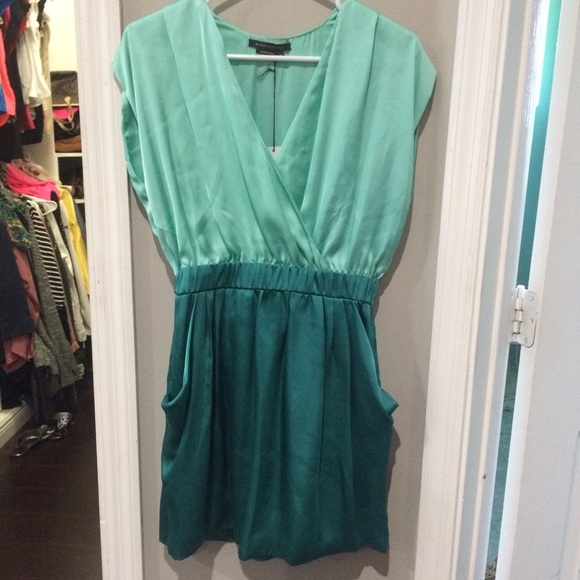*Reduced* BCBG MAXAZRIA dress NWT